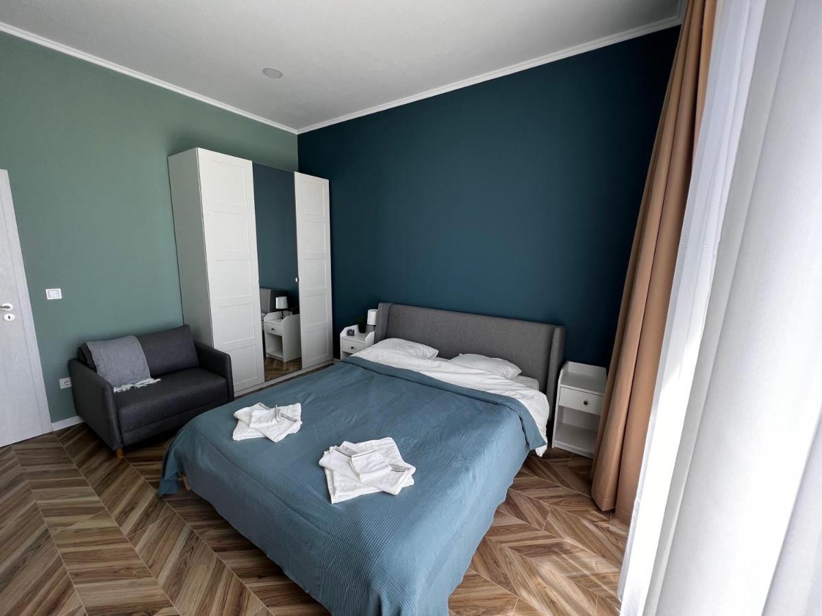 Las Brisas Garden Apartment Burgas Ngoại thất bức ảnh