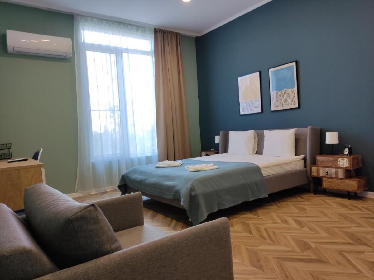 Las Brisas Garden Apartment Burgas Ngoại thất bức ảnh